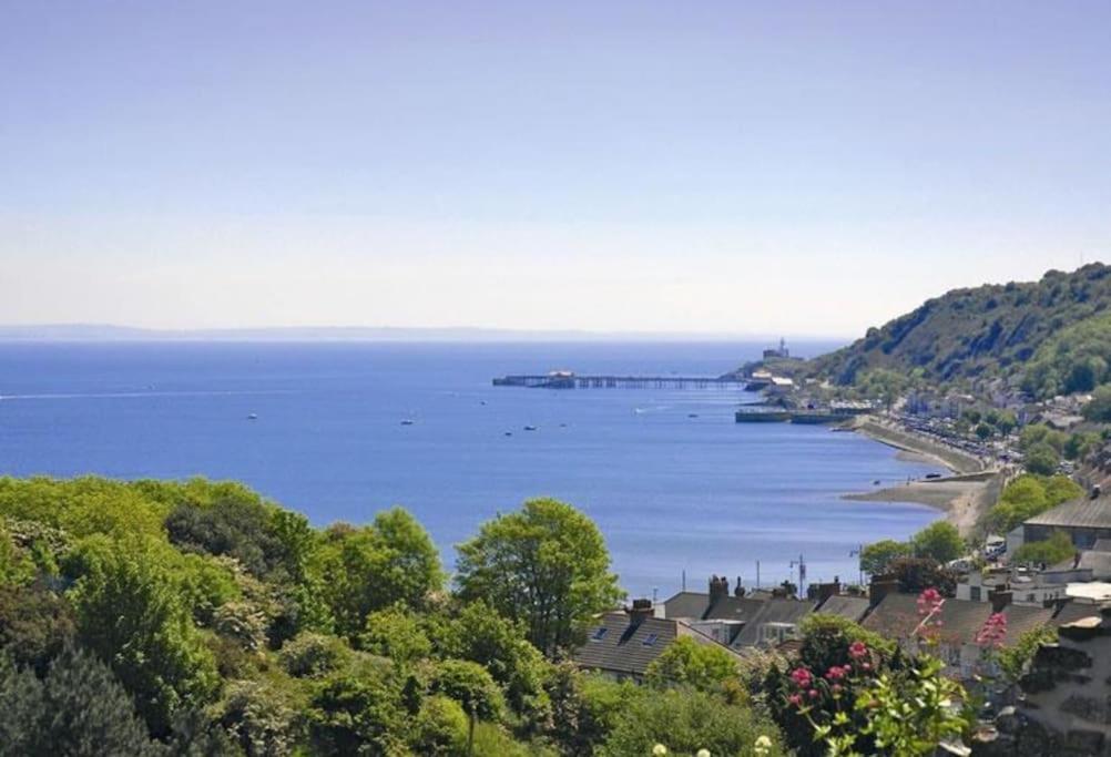 Mumbles - Modern Apartment With Panoramic Sea Views Oystermouth Exterior foto